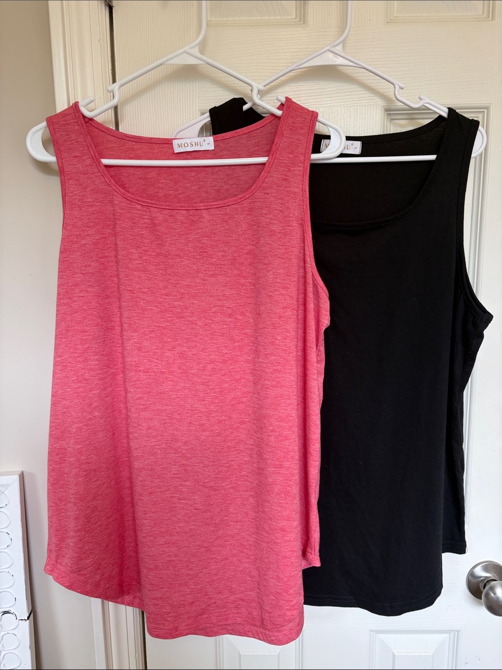 Scoop Neck Tank Tops — Pink & Black